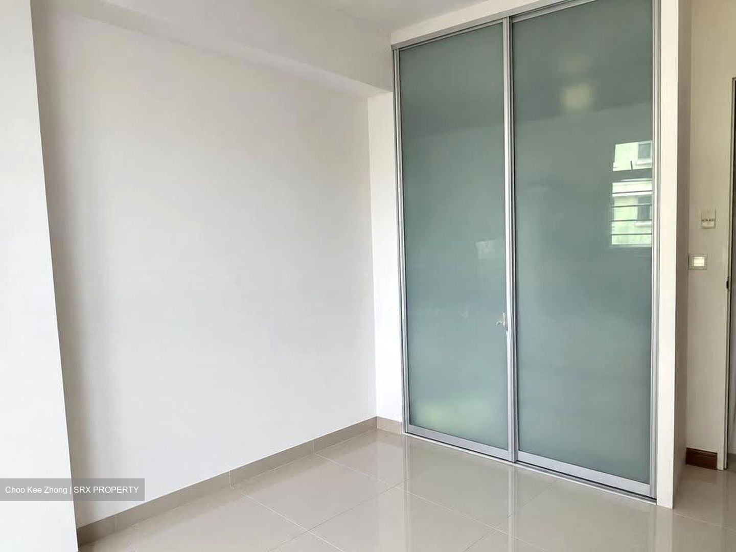 Blk 426B Floral Spring @ Yishun (Yishun), HDB 4 Rooms #617752041